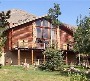 Dao House